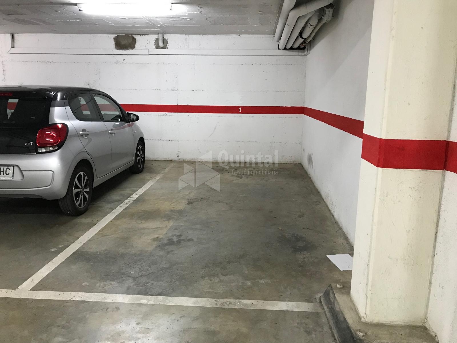 Plaça d'aparcament